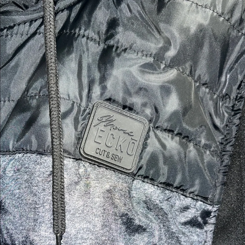 Preowned Marc Ecko Puffer Jacket Hoodie Zip Up Size Large Y2K . - Picture 8 of 13